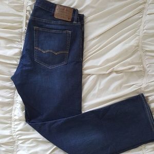 American Eagle Jean